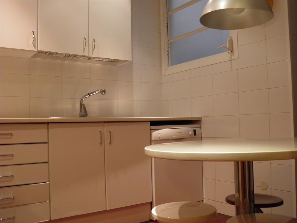 Suitur Courtyard Apartment Барселона Екстериор снимка
