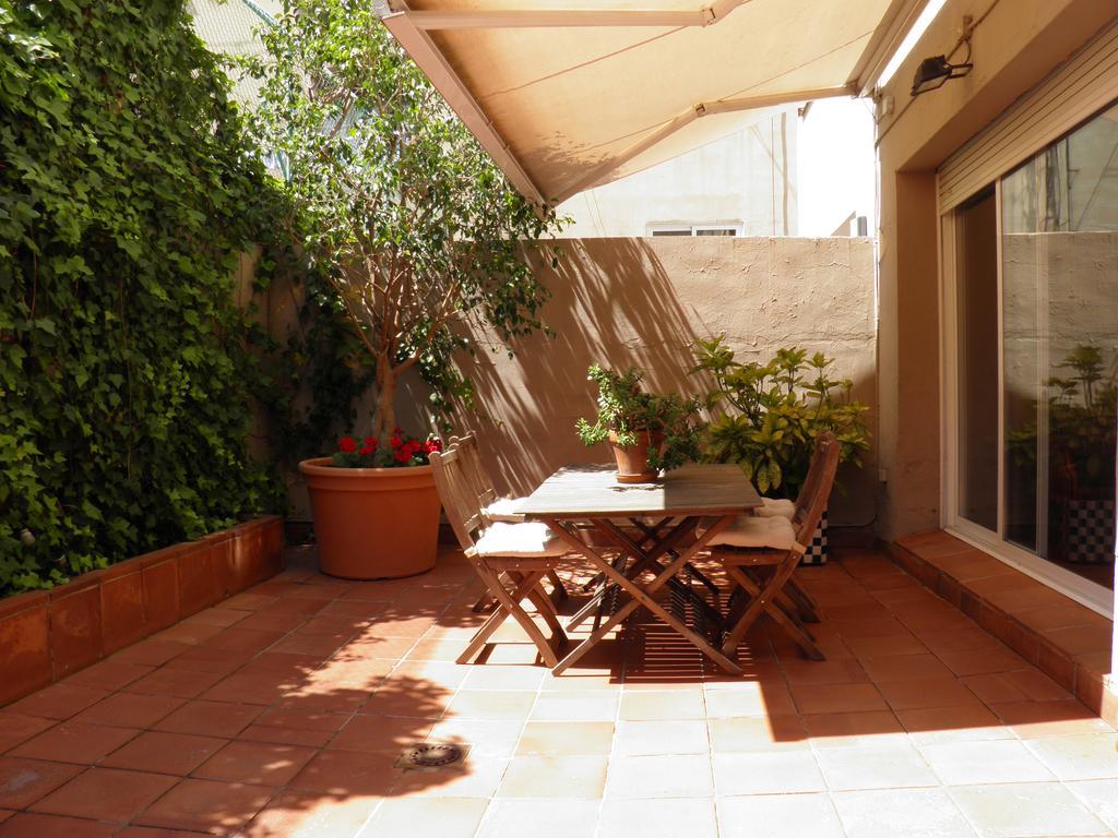 Suitur Courtyard Apartment Барселона Екстериор снимка