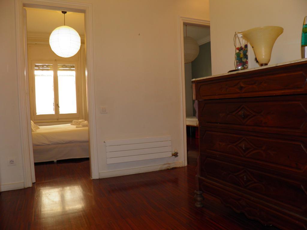 Suitur Courtyard Apartment Барселона Екстериор снимка