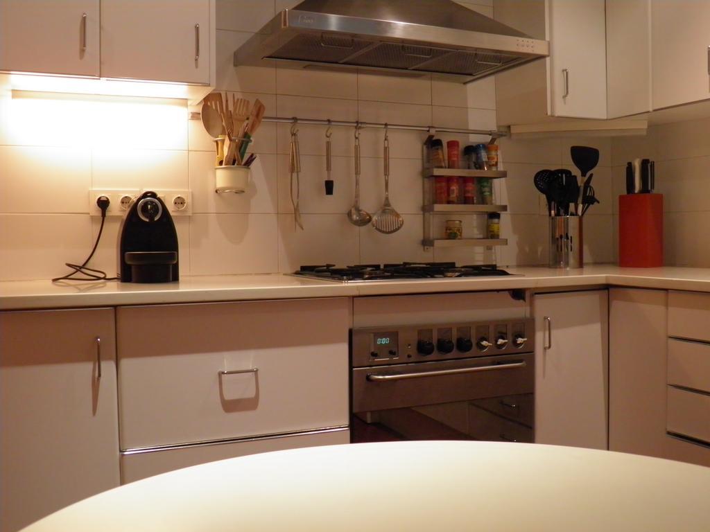Suitur Courtyard Apartment Барселона Екстериор снимка